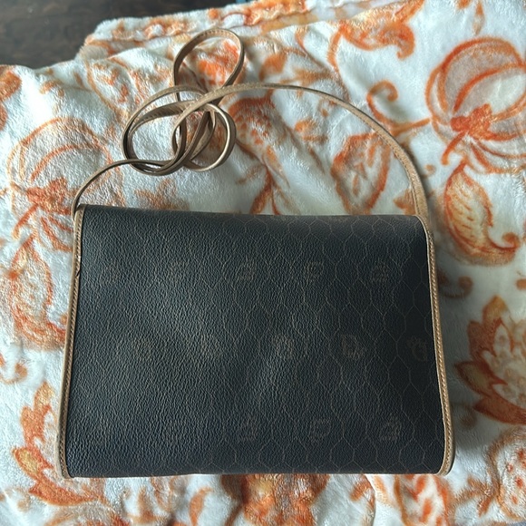 Dior, VINTAGE, Crossbody! - Picture 5 of 10